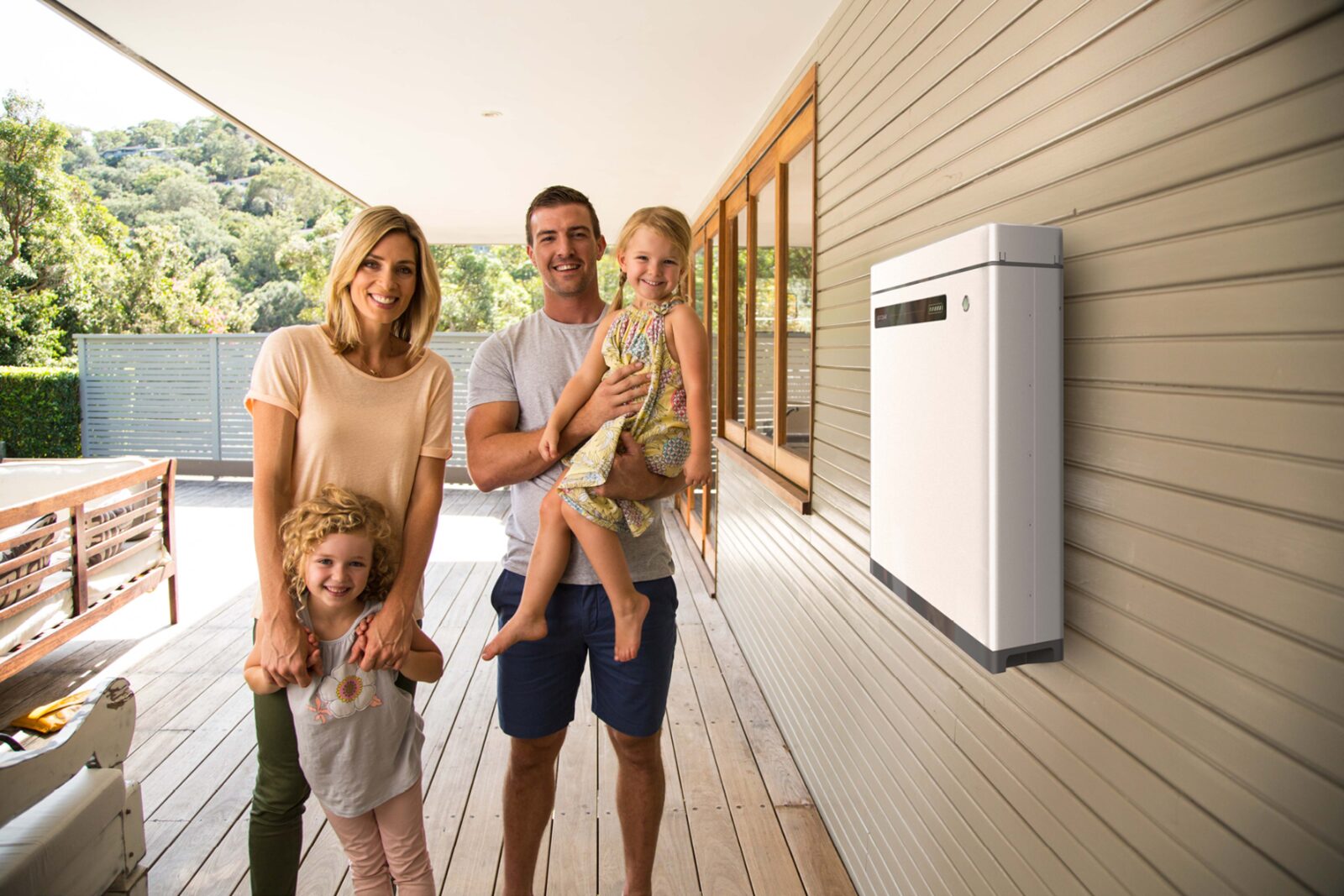 Should I install a solar battery? Six factors to consider